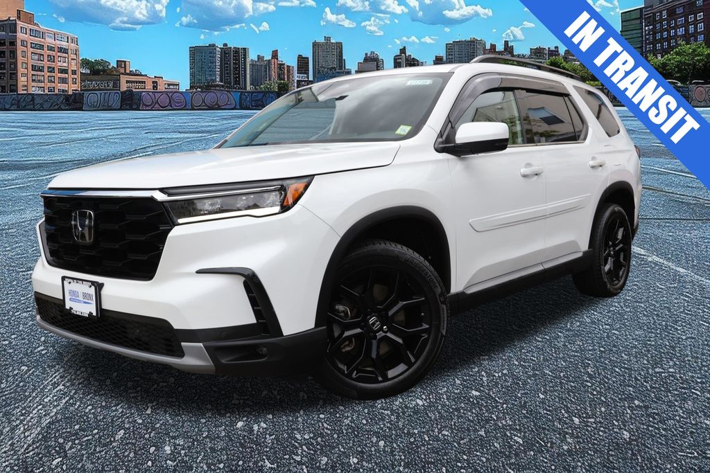 Platinum White Pearl 2023 Honda Pilot Touring AWD SUV / Crossover All-Wheel Drive Automatic
