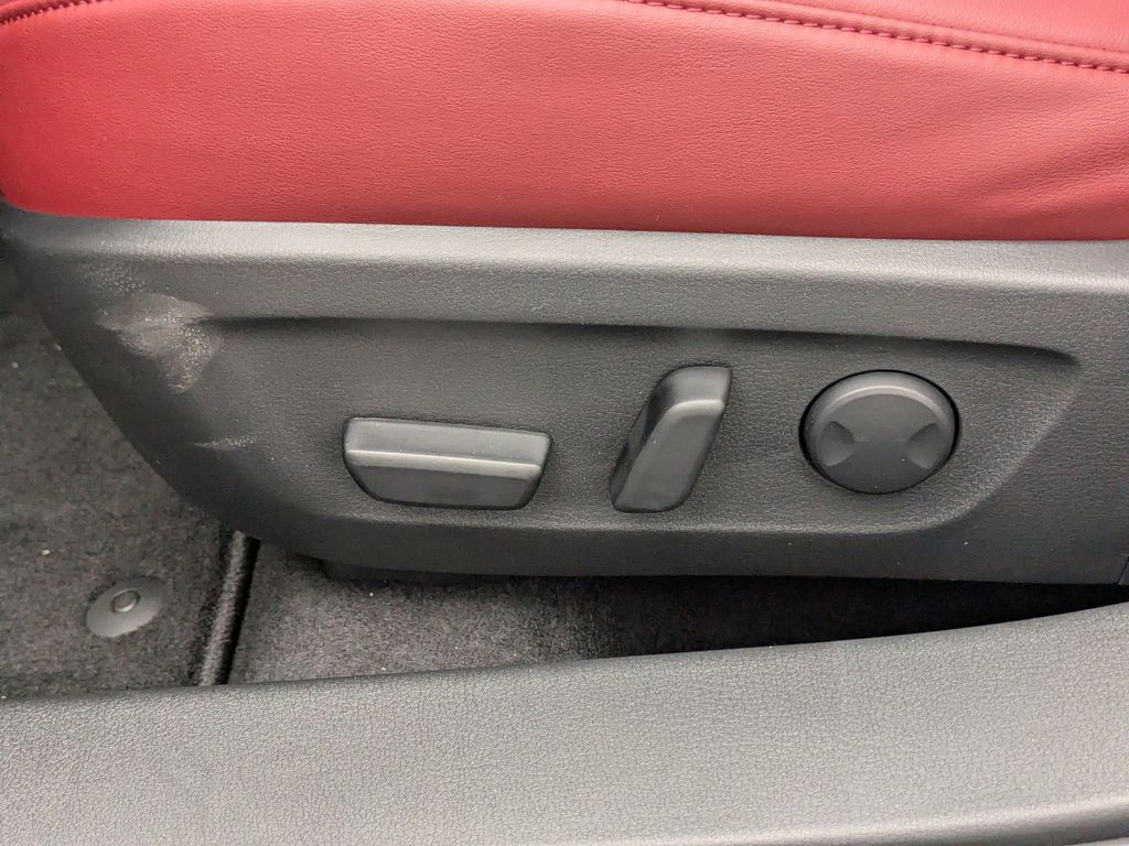 2026 Mazda Mazda3 Hatchback 2.5 S Carbon Edition