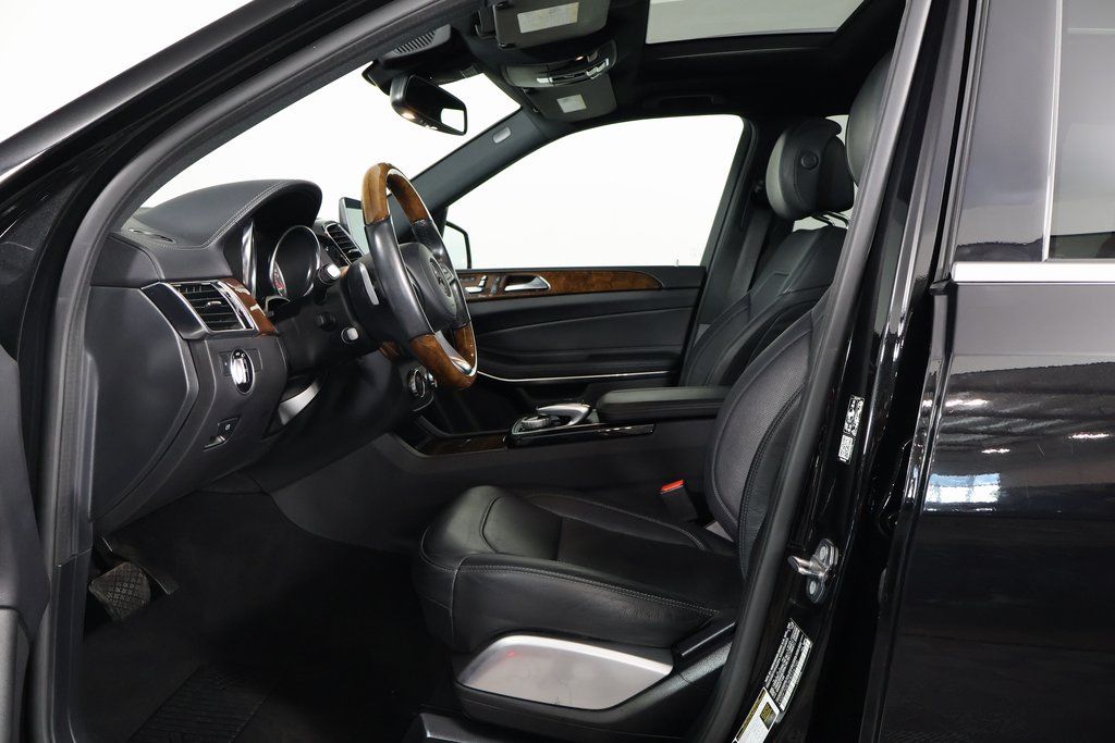 Thumbnail: 2019 Mercedes-Benz GLS - 10