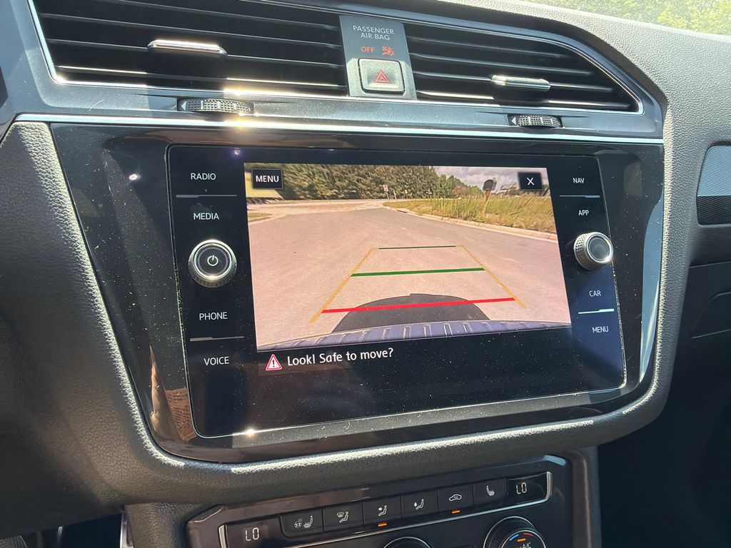 Used 2019 Gray Volkswagen 2.0T SEL Premium R-Line image 29