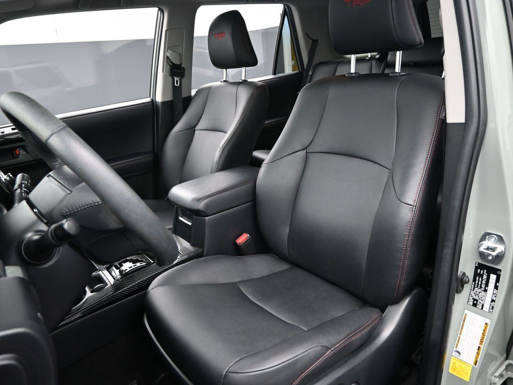 2022 Toyota 4Runner TRD Off-Road Premium