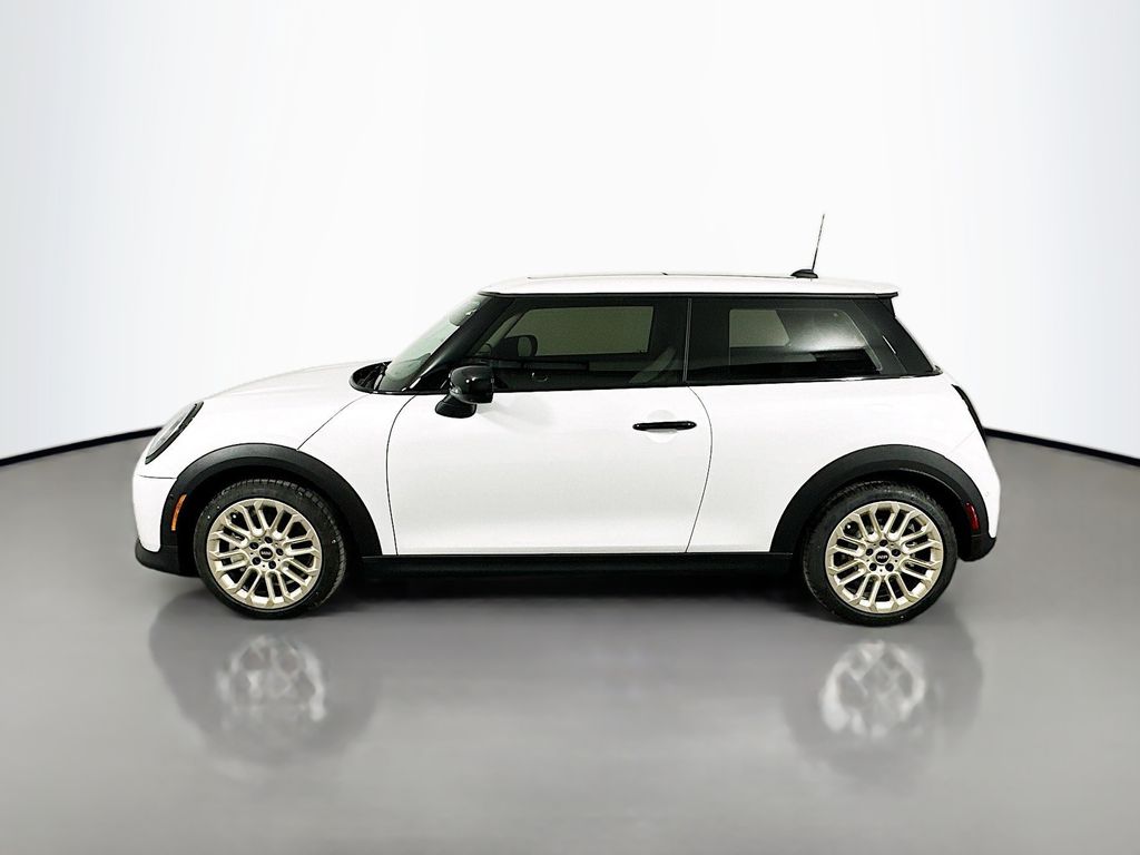 2025 MINI Cooper S 8