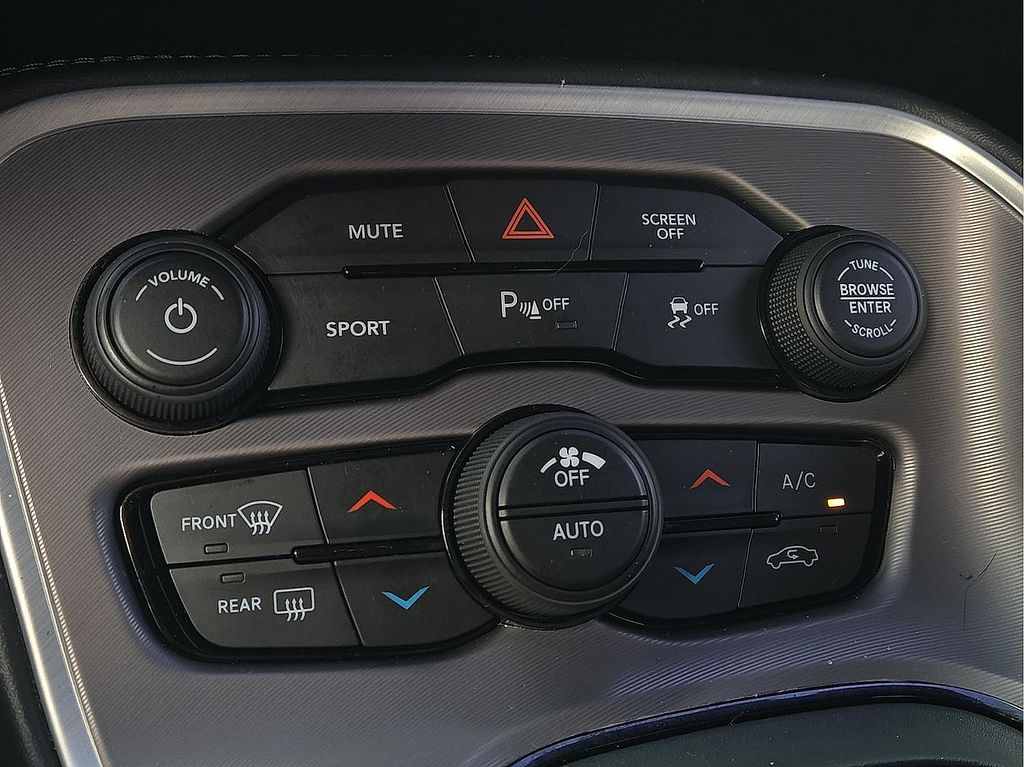 Used 2022 Dodge Challenger For Sale in Farmington, AR