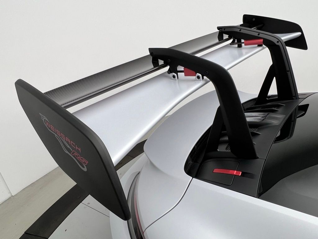 Thumbnail: 2024 Porsche 911 - 31