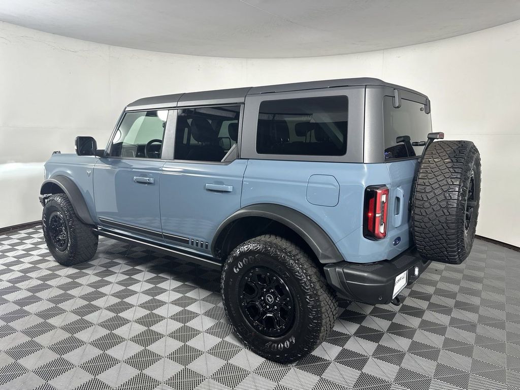 2021 Ford Bronco First Edition 5