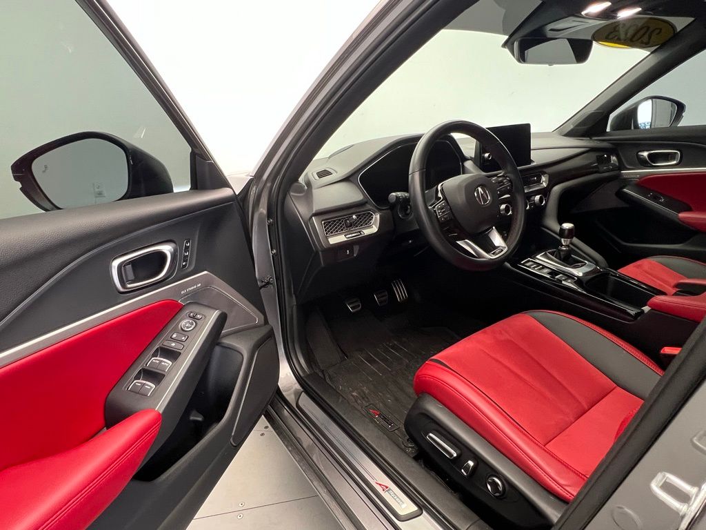 Thumbnail: 2023 Acura Integra - 21