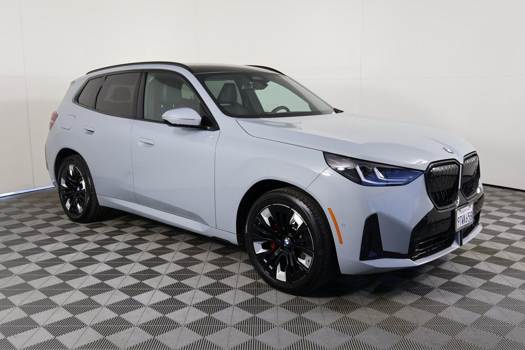 Thumbnail: 2025 BMW X3 - 3