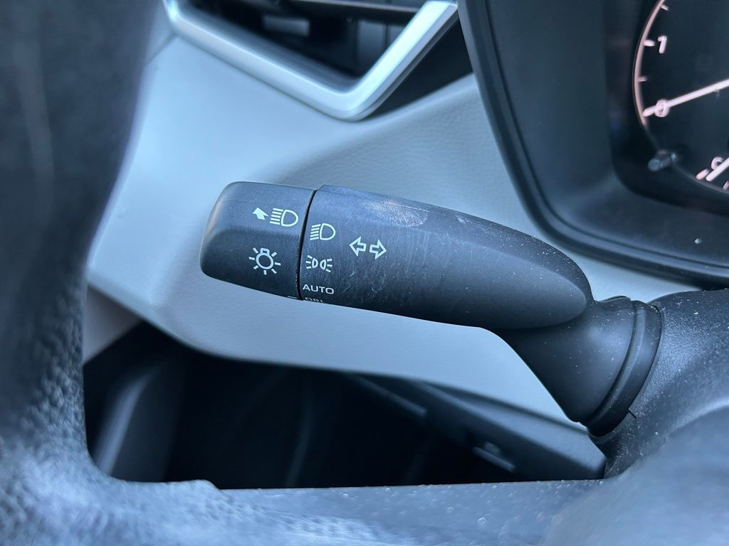 Thumbnail: 2025 Toyota Corolla - 21