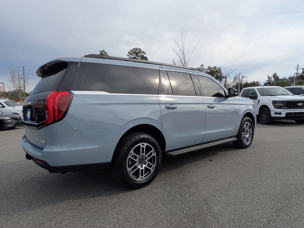 2025 Ford Expedition Active MAX