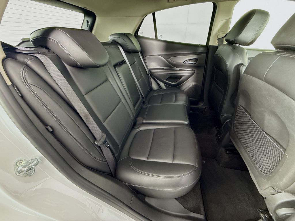 Thumbnail: 2019 Buick Encore - 22