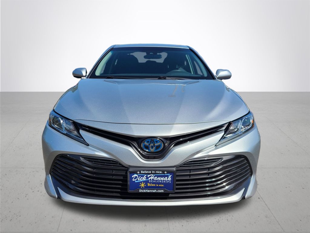 2018 Toyota Camry Hybrid LE