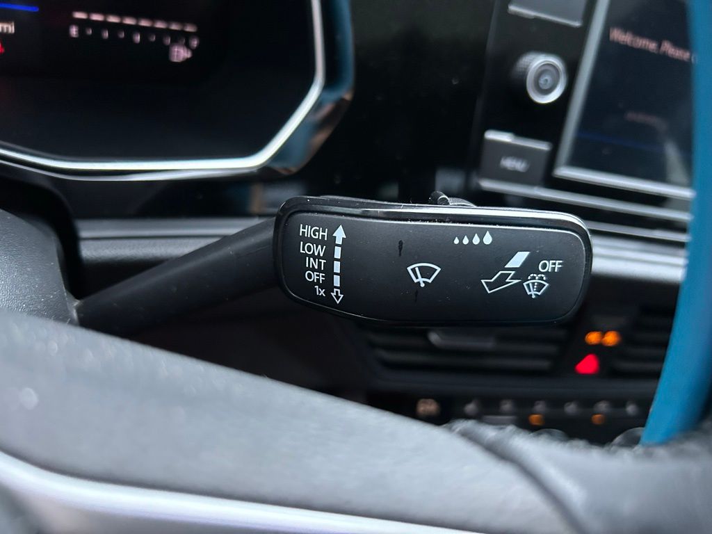 Thumbnail: 2024 Volkswagen Jetta - 20