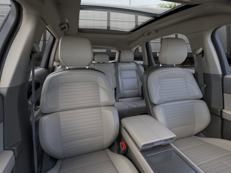 2025 Lincoln Nautilus Reserve