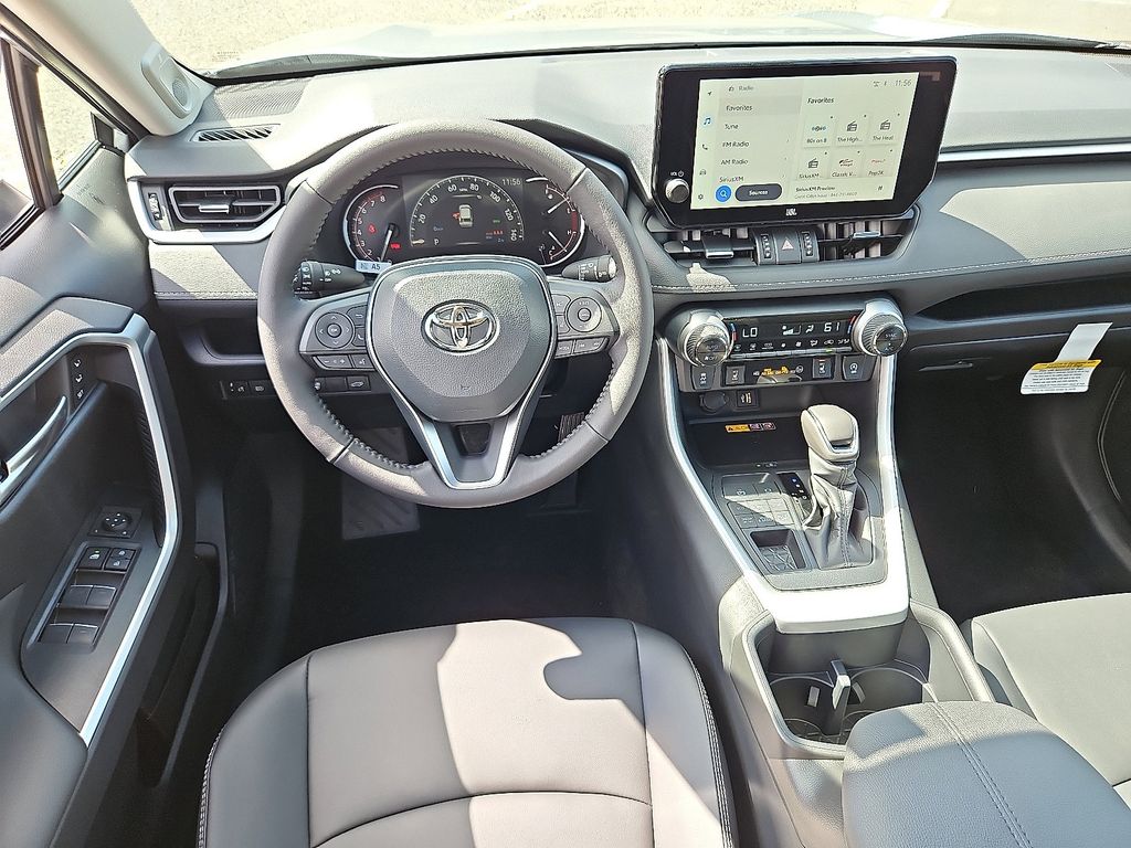 Thumbnail: 2025 Toyota RAV4 - 8