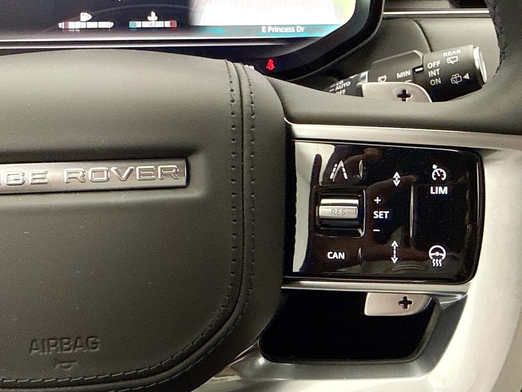 Thumbnail: 2026 Land Rover Range Rover - 12