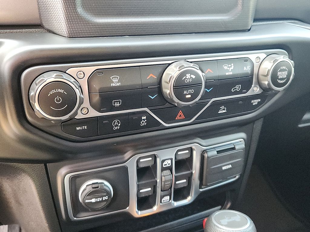 Thumbnail: 2023 Jeep Wrangler - 15