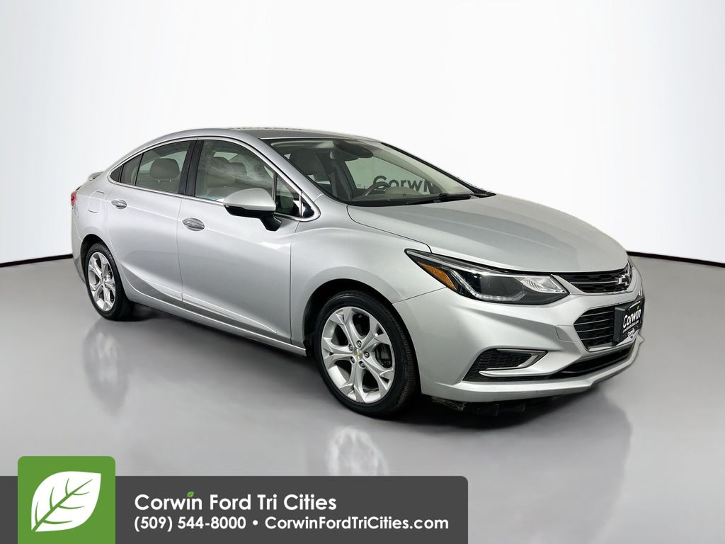 2018 Chevrolet Cruze Premier Sedan FWD