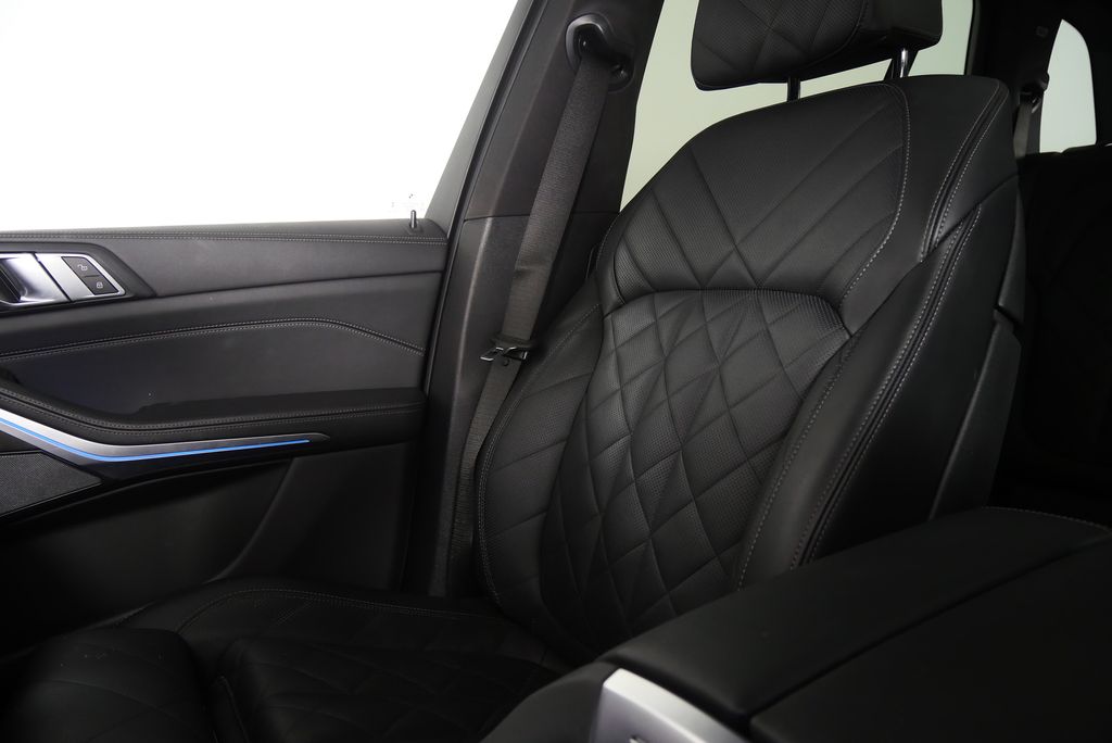 Thumbnail: 2024 BMW X5 - 28