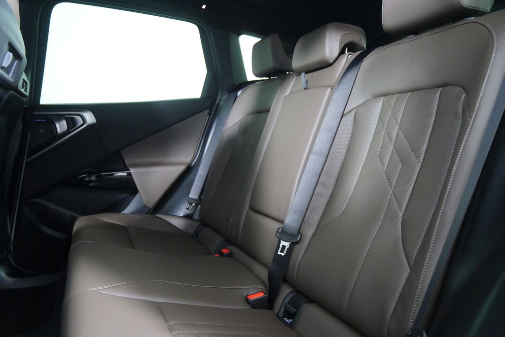 Thumbnail: 2026 BMW X3 - 15