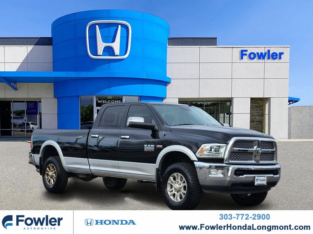 2015 RAM 2500 Laramie Crew Cab LB 4WD