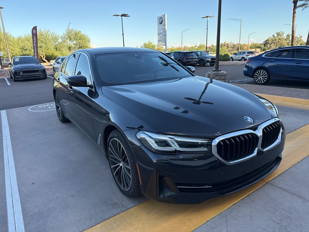 Thumbnail: 2023 BMW 5 Series - 3