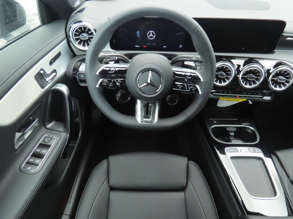 Thumbnail: 2025 Mercedes-Benz CLA - 10