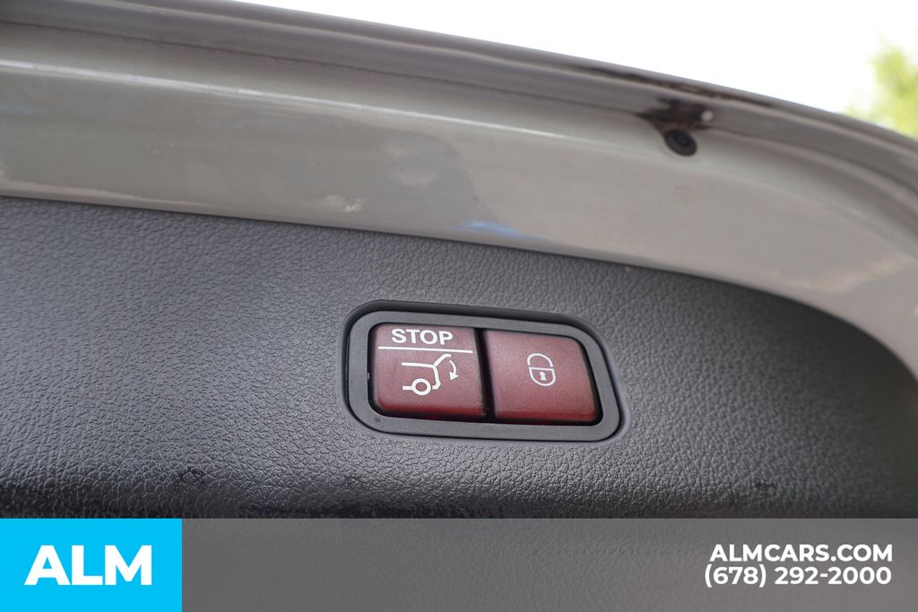 Used 2025 Gray Mercedes-Benz GLC 43 AMG® image 22