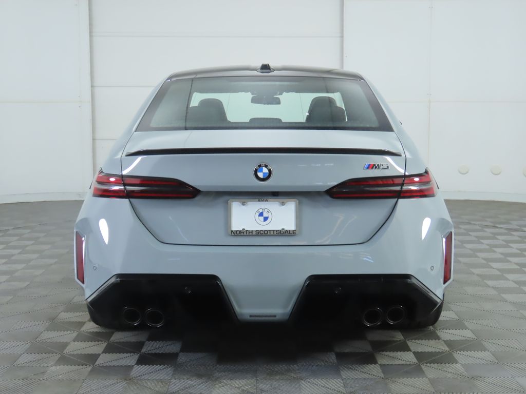 Thumbnail: 2026 BMW M5 - 6