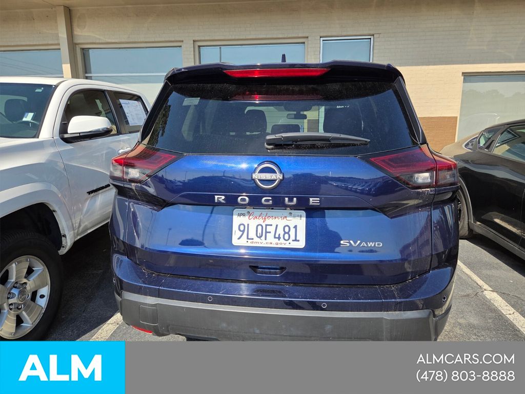 Used 2024 Blue Nissan SV image 7