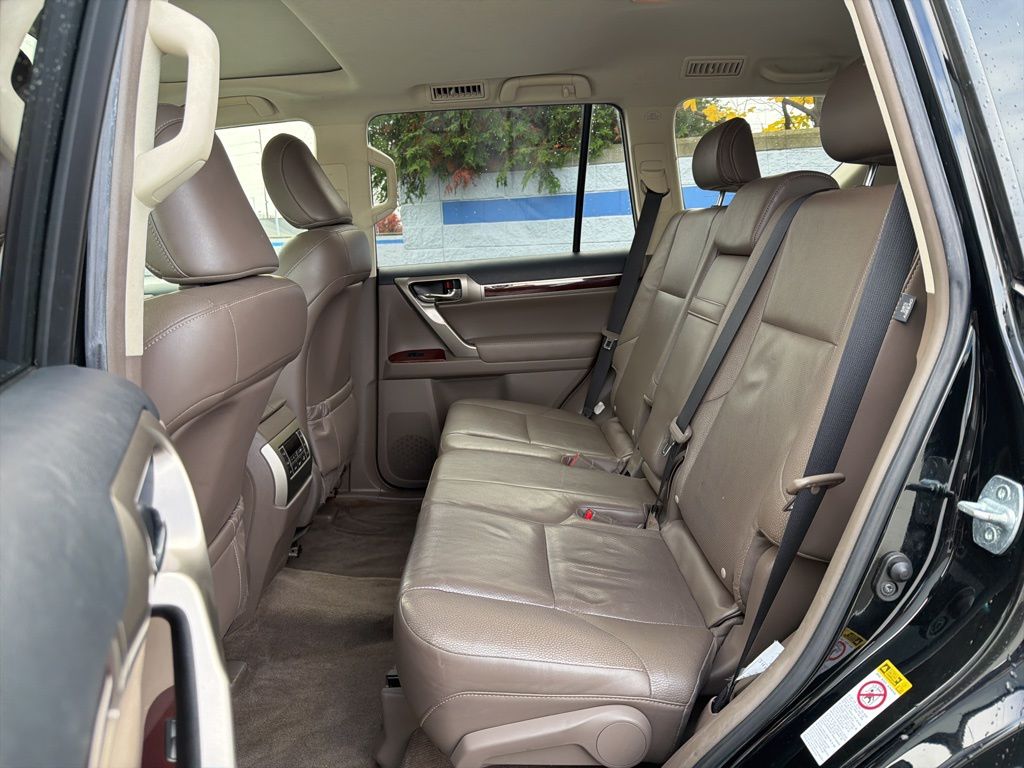 Thumbnail: 2016 Lexus GX - 20