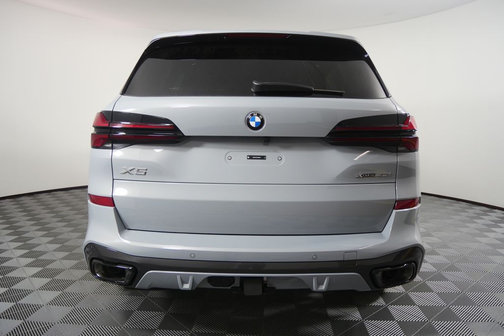 Thumbnail: 2026 BMW X5 - 4