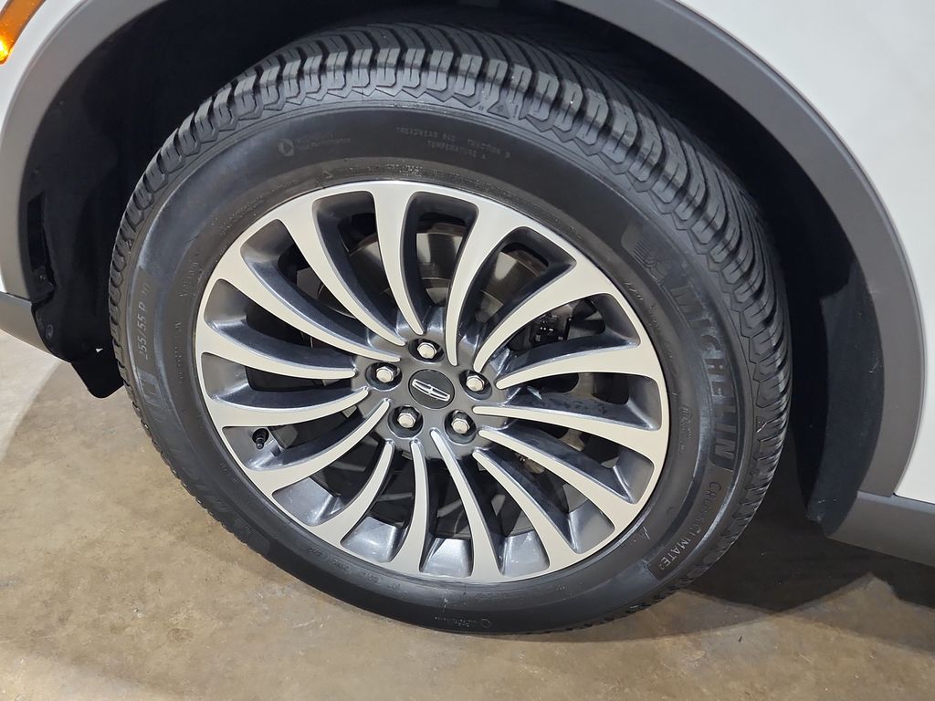 2020 Lincoln Aviator Reserve photo