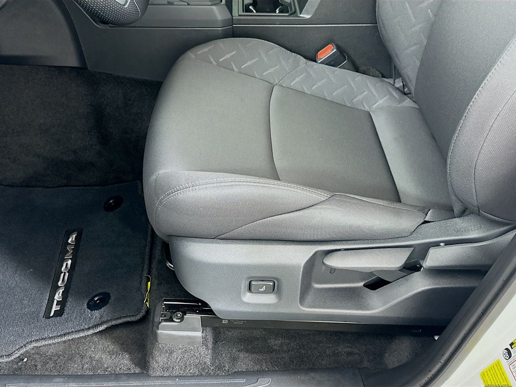 Thumbnail: 2025 Toyota Tacoma - 19