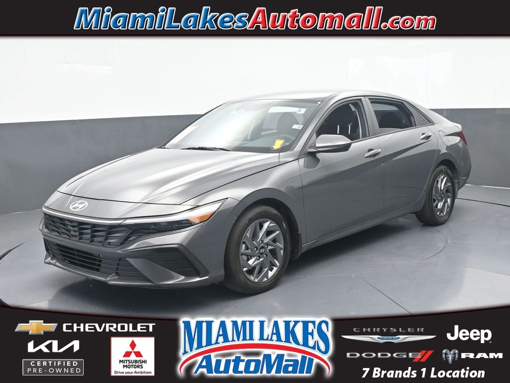 2024 Hyundai Elantra 2.0 SEL IVT's photo