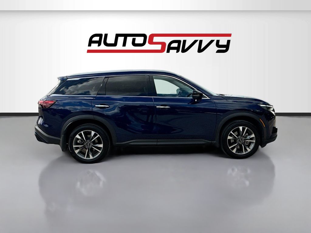 Used 2023 Blue INFINITI LUXE image 8