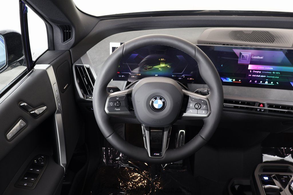 Thumbnail: 2026 BMW iX - 3