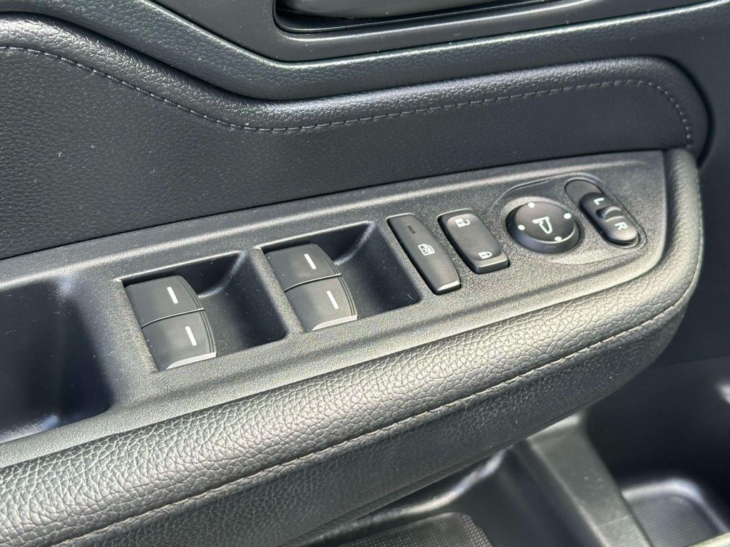 Used 2023 Honda Odyssey Van