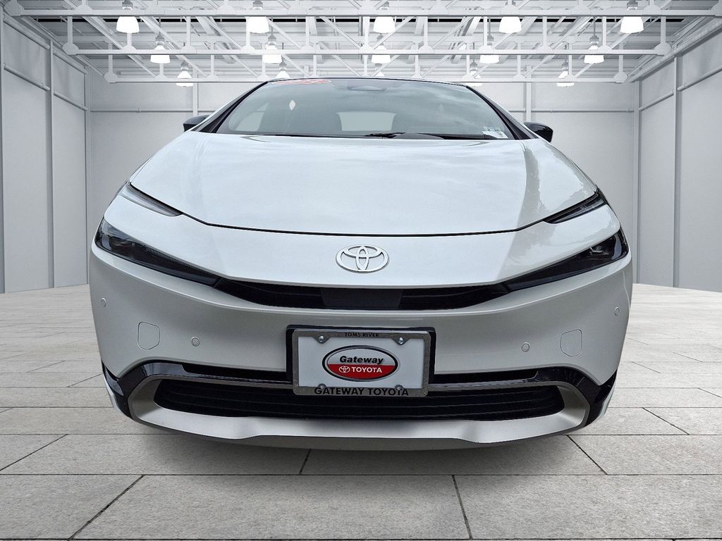 Thumbnail: 2024 Toyota Prius Prime - 2