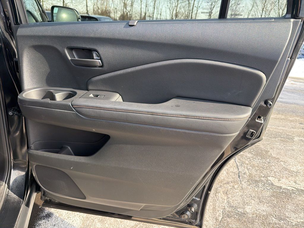 Thumbnail: 2023 Honda Passport - 25