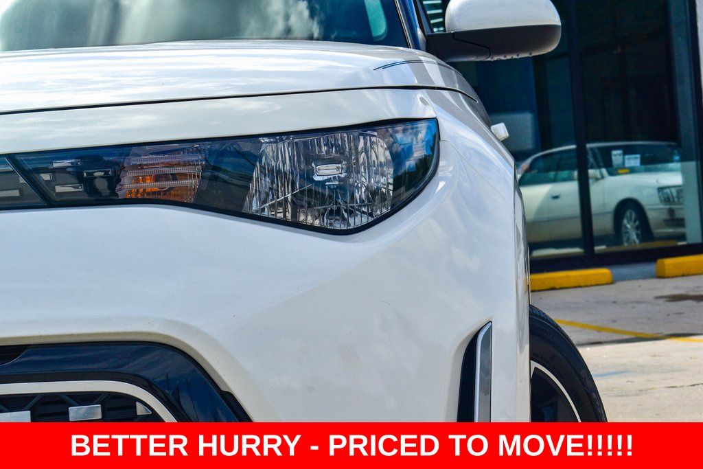 2023 Kia Soul EX - 3
