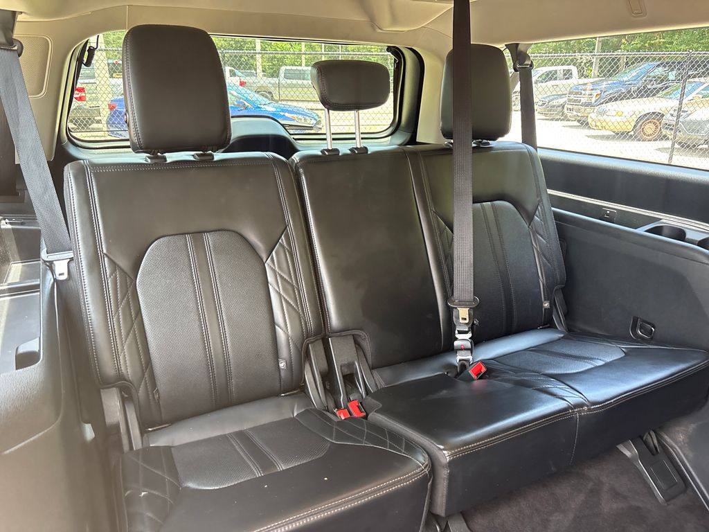 Used 2021 White Ford Platinum image 32