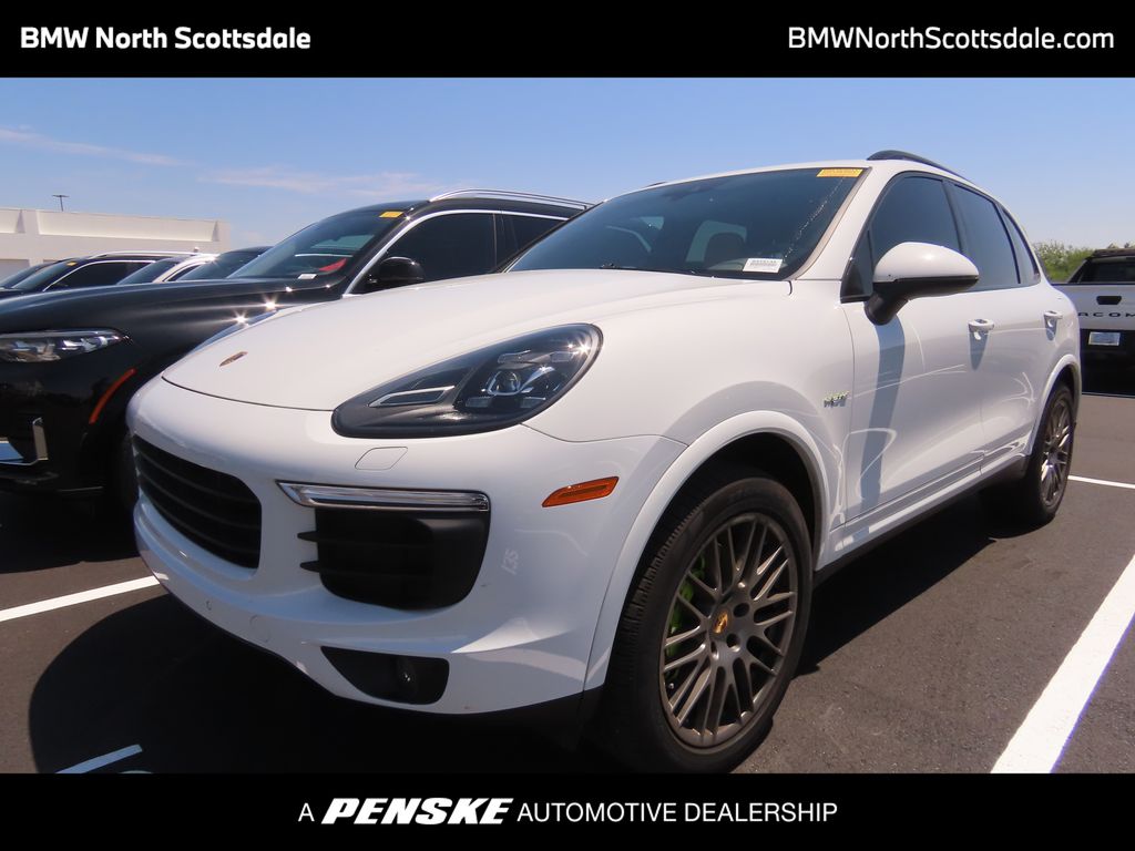 Thumbnail: 2018 Porsche Cayenne - 1