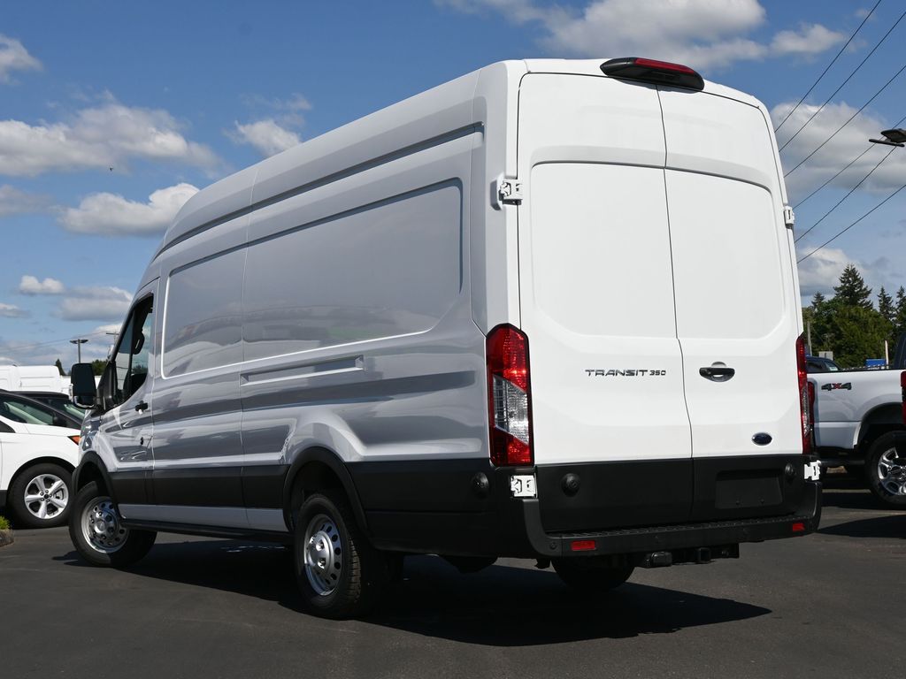 2025 Ford Transit 350