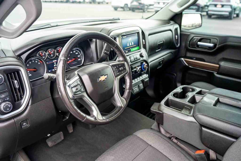 Used Car 2021 Chevrolet Silverado 1500  Lt For Sale Under $30,000 In Austin, Texas