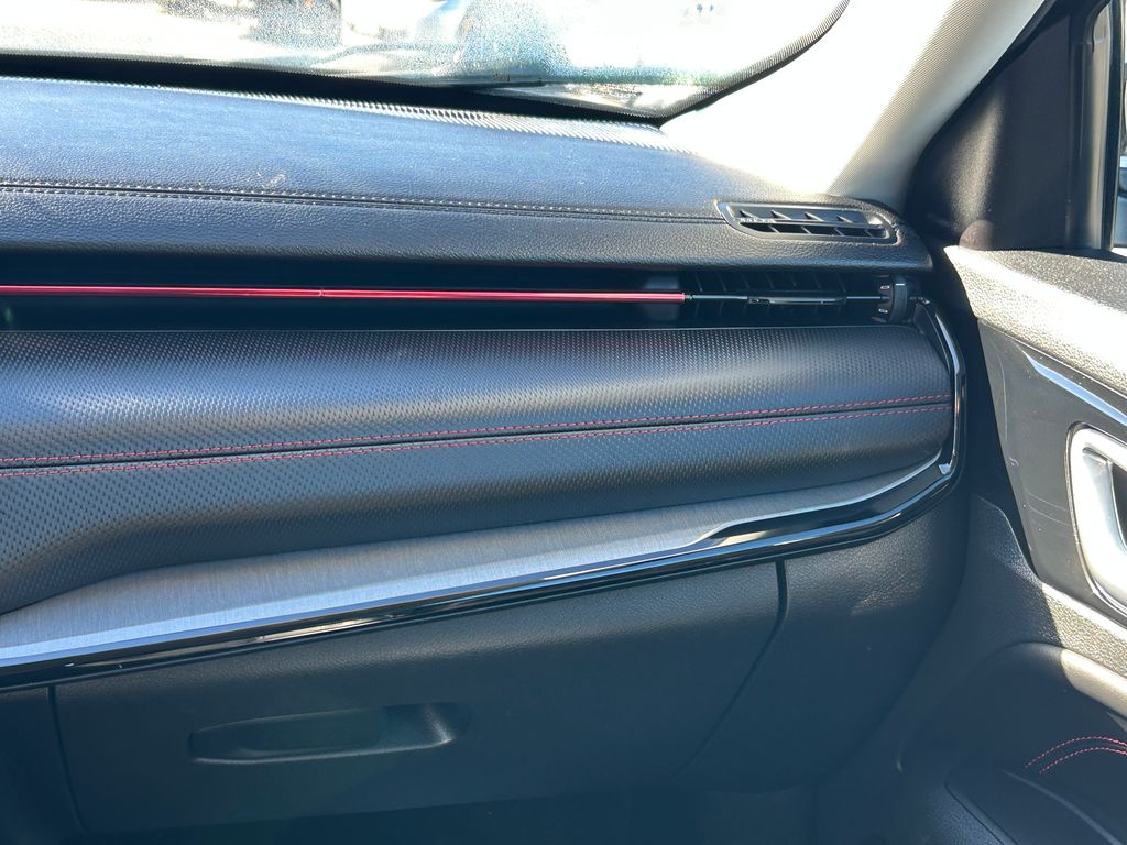 Thumbnail: 2022 Jeep Compass - 24