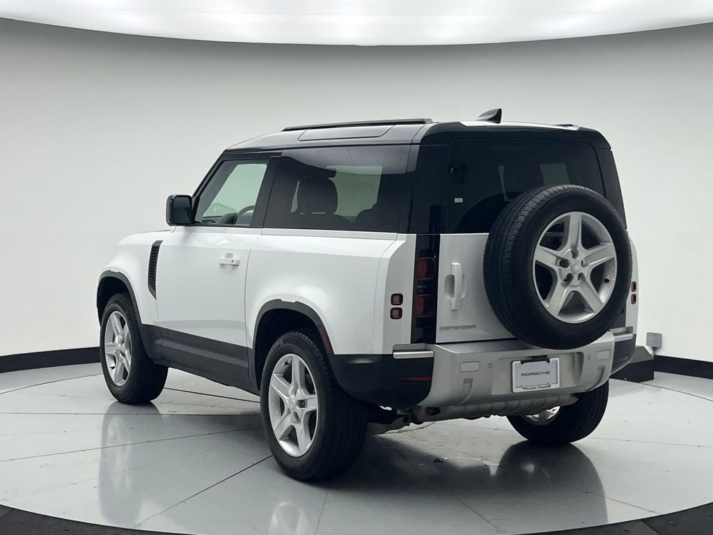 Thumbnail: 2022 Land Rover Defender - 7