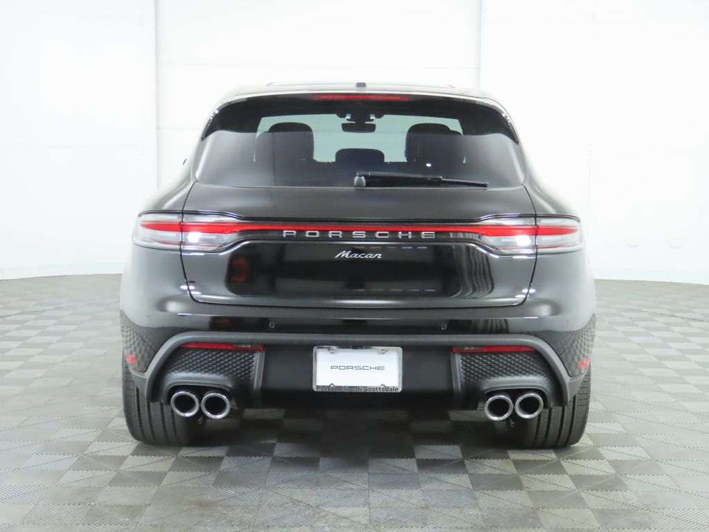 Thumbnail: 2025 Porsche Macan - 6