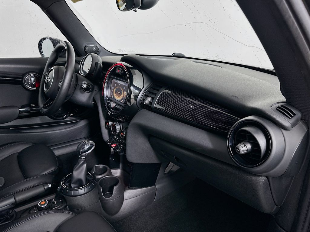 Thumbnail: 2017 MINI Cooper - 26