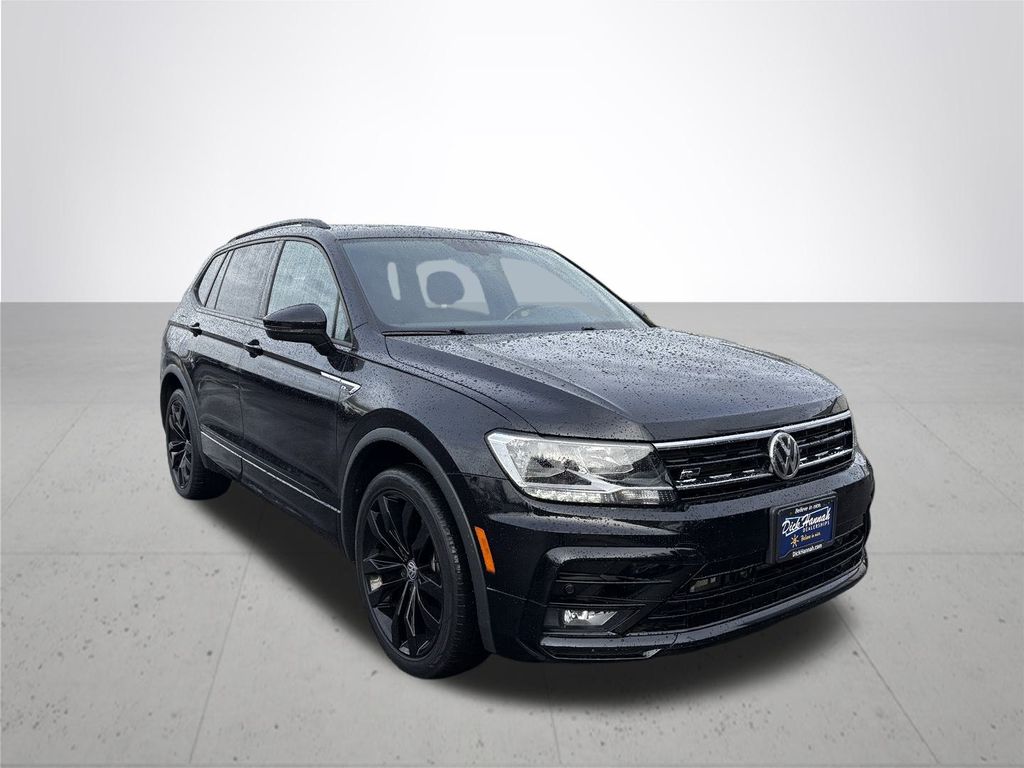 2021 Volkswagen Tiguan 2.0T SE R-Line Black