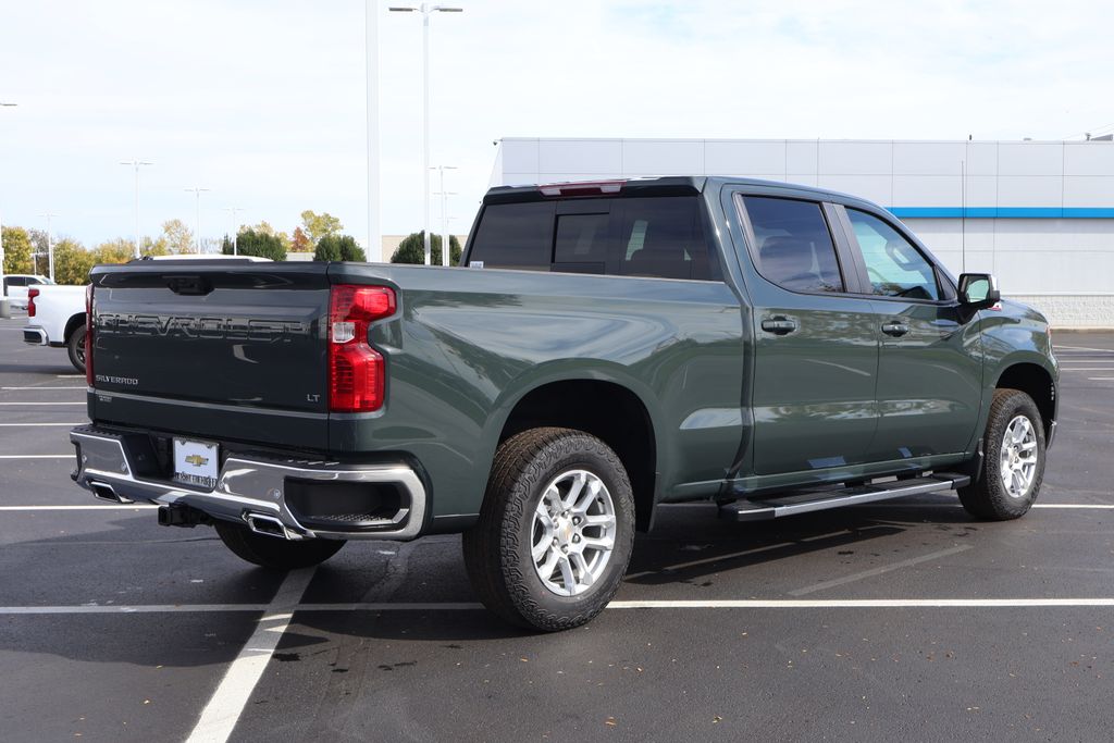 Thumbnail: 2026 Chevrolet Silverado 1500 - 8